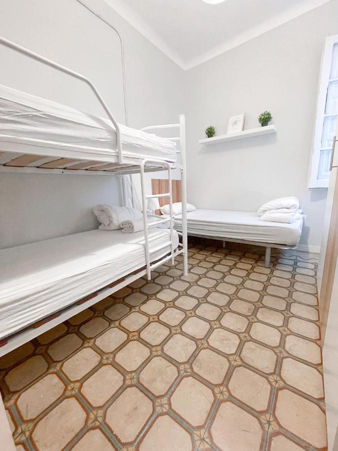 Az The Old Town Hostel - Coliving Zaragoza Exterior photo